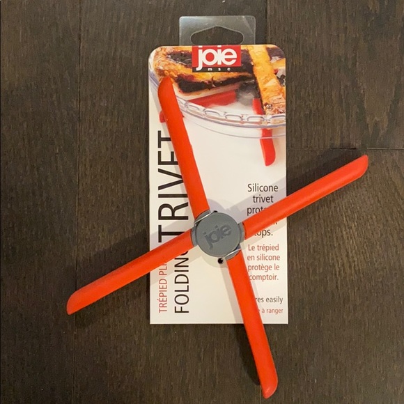 Joie Folding Silicone Trivet - Picture 3 of 6
